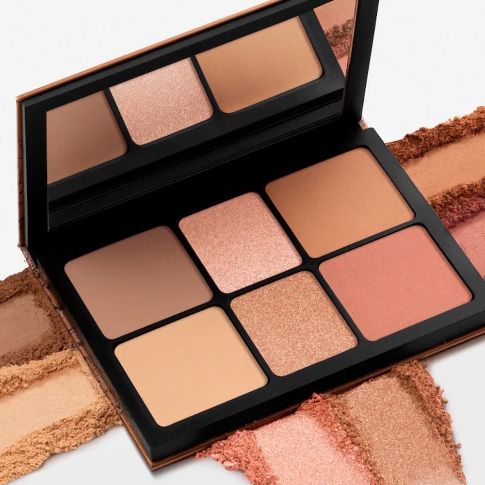 Smashbox Cali Contour Blush, Highlighter, & Bronzer Face Palette (light/medium) - Picture 2 of 15